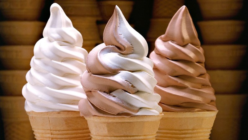 Soft-serve ice cream 